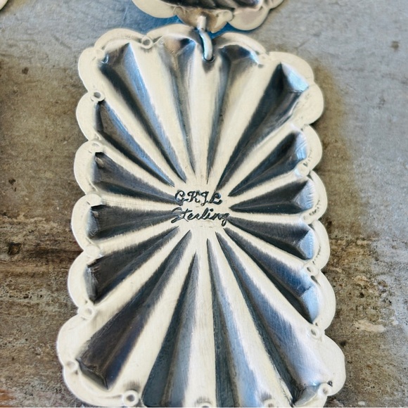 ♥️ Navajo ♥️ Glenn Livingston Sterling Silver & Waterweb Kingman Concho Earrings - Picture 6 of 11